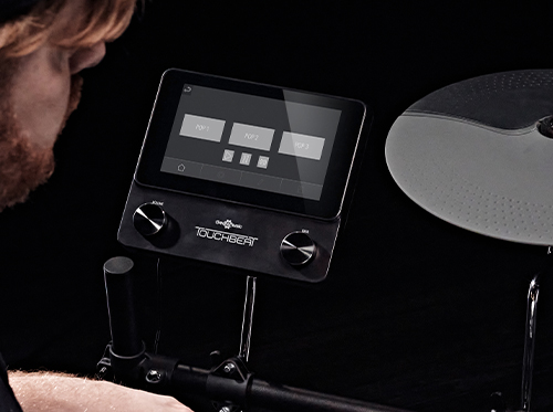 Built-in backing tracks and Drum Mute controls on the TOUCHBEAT module